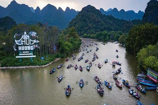 Phấn đấu đến năm 2030, xây dựng chùa Hương thành Khu du lịch quốc gia