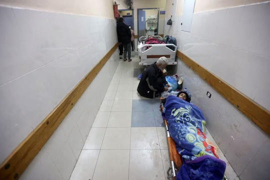 Bệnh viện lớn thứ hai Gaza ngừng hoạt động