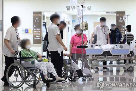 Hàn Quốc: Thủ đô Seoul kéo dài thời gian hoạt động của các bệnh viện nếu bác sĩ đình công