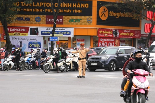 Để văn hóa giao thông là "cuốn sách mở" về người Hà Nội văn minh