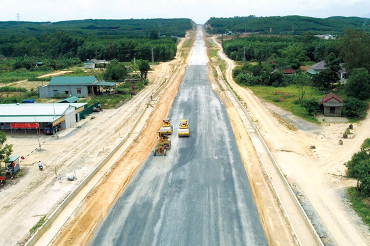 Đến năm 2025, hoàn thành thêm gần 170km đường Hồ Chí Minh
