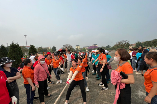 Gần 400 nhà giáo huyện Mê Linh tham gia Ngày hội văn hóa- thể thao