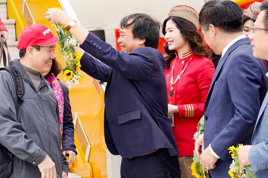 Vietjet khai trương đường bay kết nối Điện Biên với Thủ đô Hà Nội