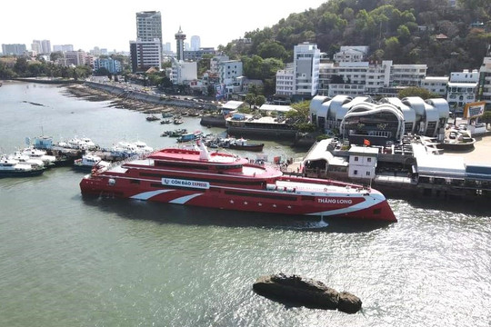 Khởi động tàu du lịch Thăng Long hơn 1.000 chỗ ra Côn Đảo