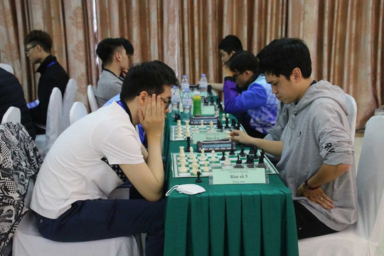 Đoàn Hà Nội sớm giành 2 HCV ở giải cờ vua quốc gia 2024