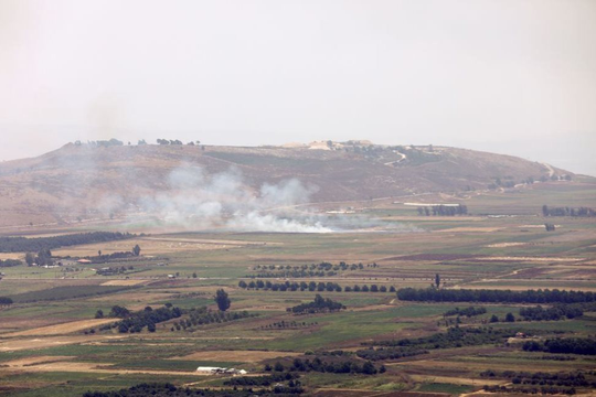 Hezbollah bắn rocket vào một số đồn quân sự của Israel