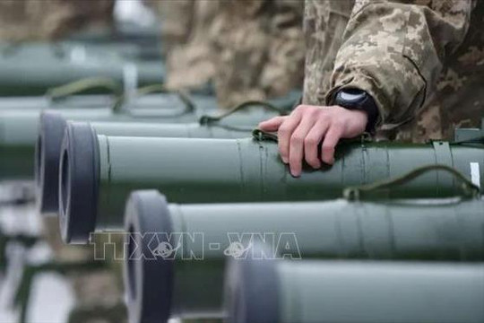 EU nhất trí viện trợ quân sự 5 tỷ USD cho Ukraine