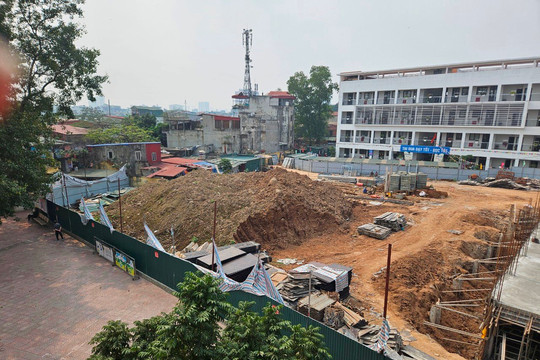 Quận Hoàng Mai: Đối thoại với các hộ dân diện thu hồi đất xây trường ở phường Định Công