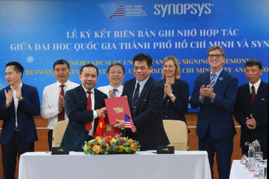 Đại học Quốc gia TP Hồ Chí Minh ký kết với Synopsys đào tạo 1.800 kỹ sư thiết kế vi mạch