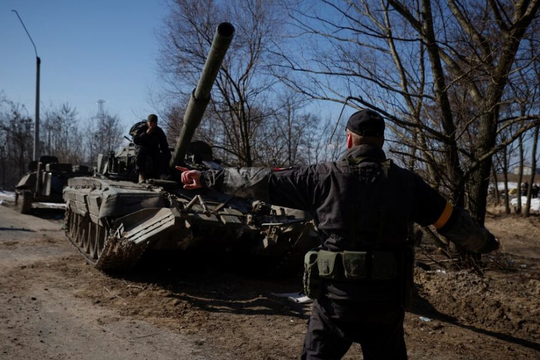 Phần Lan: “Phương Tây không nên loại trừ khả năng đưa quân đến Ukraine”