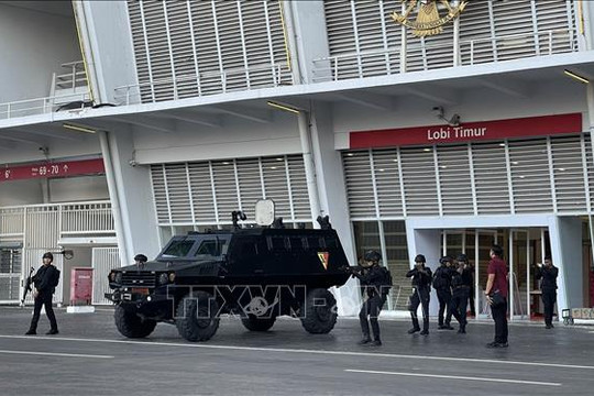 An ninh thắt chặt tại sân Gelora Bung Karno trước trận Indonesia - Việt Nam