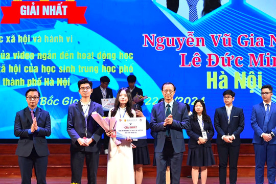 Học sinh Hà Nội giành 2 giải Nhất cuộc thi Khoa học kỹ thuật cấp quốc gia