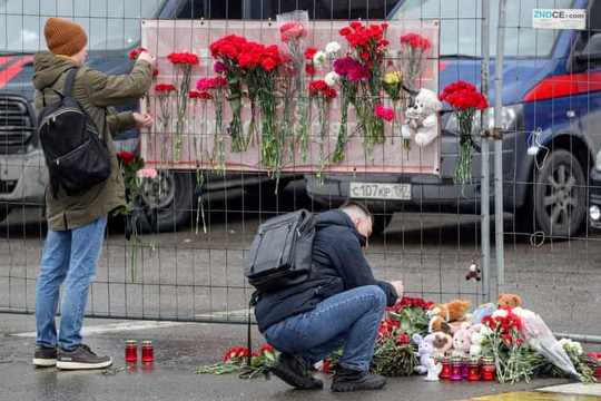 Vụ tấn công khủng bố tại Mátxcơva: Số người thiệt mạng đã là 93, Nga bắt giữ 11 nghi phạm