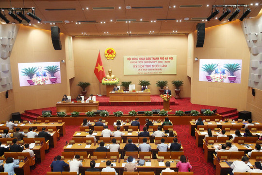 Kỳ họp chuyên đề của HĐND thành phố Hà Nội diễn ra sáng 15-5
