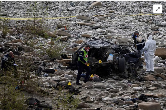 Tám người thiệt mạng khi xe chở người di cư rơi xuống sông ở Albania