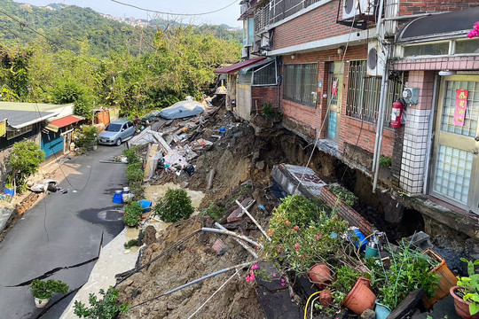 Sẵn sàng bảo hộ công dân Việt Nam trong trận động đất tại Đài Loan (Trung Quốc)