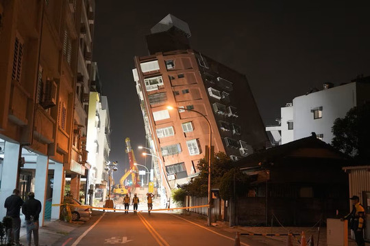 Động đất ở Đài Loan (Trung Quốc): Gần 1.000 người bị thương và mất tích