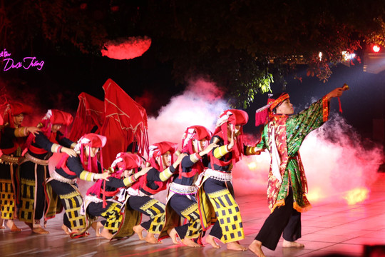 Khai mạc chương trình “Ngày hội văn hóa, du lịch Sa Pa tại Hà Nội”
