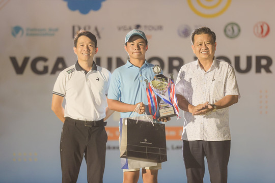 Nguyễn Tuấn Anh vô địch Giải golf VGA Junior Tour 2024