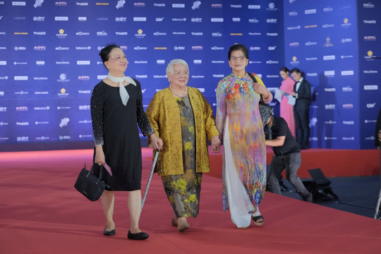 Khai mạc Liên hoan phim quốc tế thành phố Hồ Chí Minh lần thứ nhất (HIFF 2024)