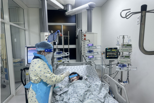 TP HCM Cứu sống bệnh nhi nguy kịch do nhiễm vi khuẩn não mô cầu