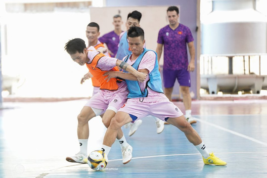 Futsal Việt Nam chốt danh sách 14 cầu thủ dự Vòng chung kết châu Á