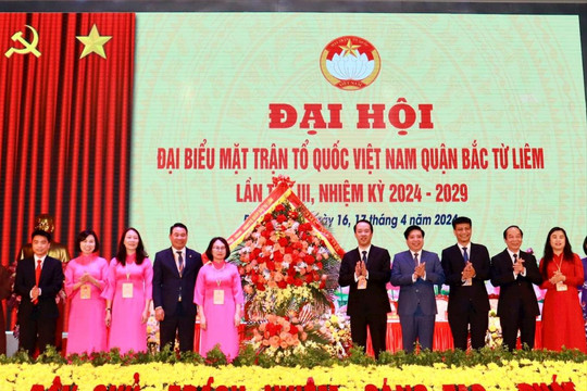 Bà Văn Thúy Hoa tái đắc cử Chủ tịch Ủy ban MTTQ Việt Nam quận Bắc Từ Liêm