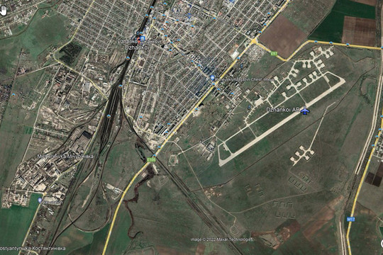 Quân đội Ukraine tấn công sân bay ở Crimea