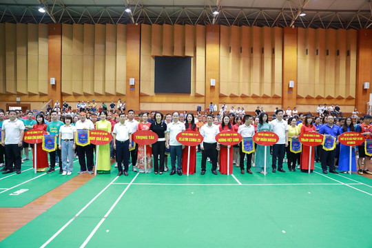 Đảng ủy Khối doanh nghiệp quận Long Biên tổ chức Ngày hội thể thao