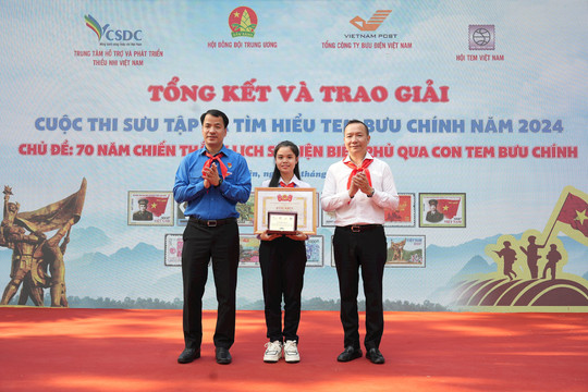 Học sinh Hà Nội giành giải Nhì cuộc thi tìm hiểu tem bưu chính về Chiến thắng Điện Biên Phủ