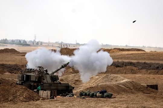 Israel tấn công trung tâm chỉ huy của Hamas