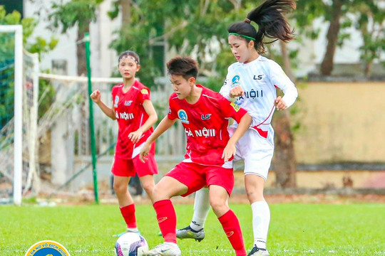 Thanh Nhã lập cú đúp giúp CLB Hà Nội I thắng đậm trong trận “derby” Thủ đô