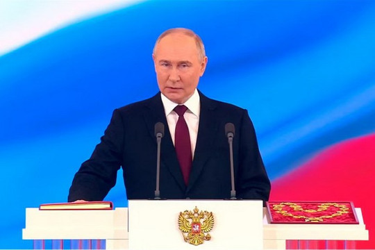 [Podcast] Tin tức 7-5: Ông Vladimir Putin nhậm chức Tổng thống Nga nhiệm kỳ thứ 5