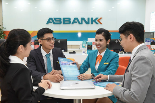 ABBANK tăng trưởng số lượng giao dịch trên kênh ngân hàng số trong quý I