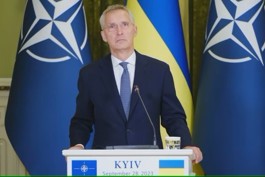 NATO khẳng định không điều lực lượng đến Ukraine