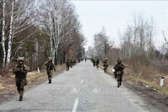 Nga bất ngờ tấn công xuyên biên giới mạnh nhất 2 năm vào miền Bắc Ukraine