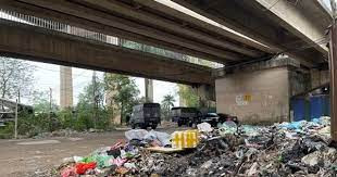 Cần xóa sổ bãi rác thải tại dốc cầu Thăng Long