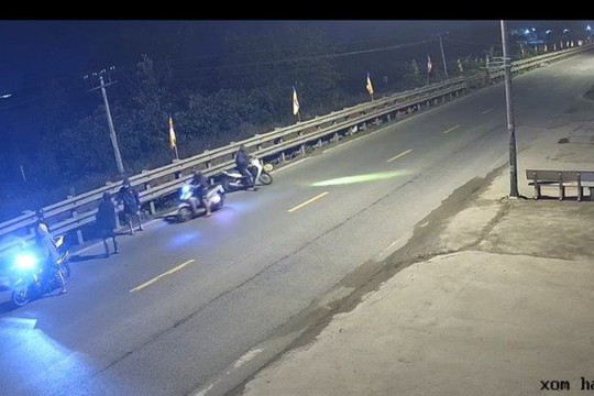 Băng cướp dùng dao cướp xe máy trên quốc lộ 1A sa lưới