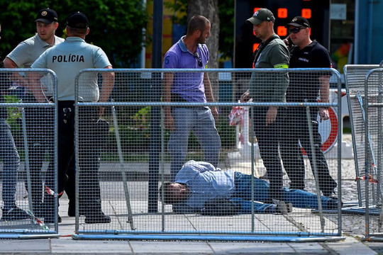 Danh tính nghi phạm ám sát thủ tướng Slovakia