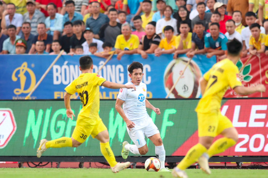 Thép xanh Nam Định thua đậm Hải Phòng FC trên sân nhà