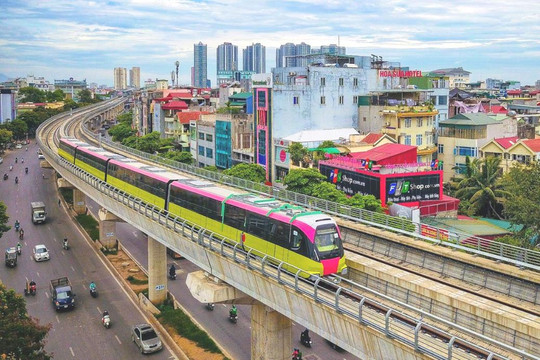 Đẩy nhanh tiến độ triển khai các dự án đường sắt đô thị TP Hà Nội và TP Hồ Chí Minh