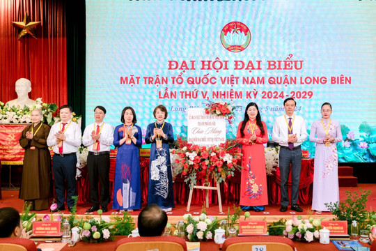 Bà Vũ Thị Thành tái đắc cử Chủ tịch Ủy ban MTTQ Việt Nam quận Long Biên