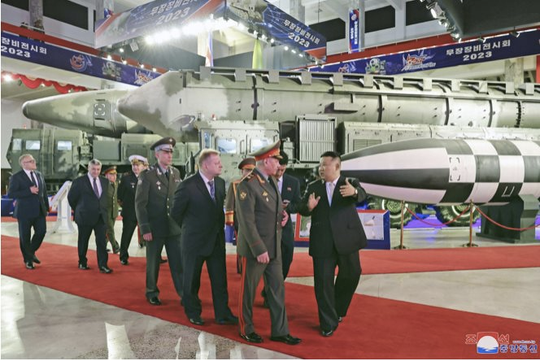 Hàn Quốc, Nhật Bản công bố các lệnh trừng phạt đối với cáo buộc buôn bán vũ khí Nga - Triều