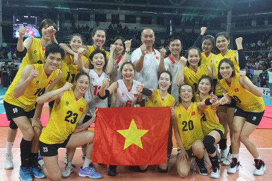 Đội tuyển bóng chuyền nữ Việt Nam bắt tay vào tập luyện ngay sau giải châu Á
