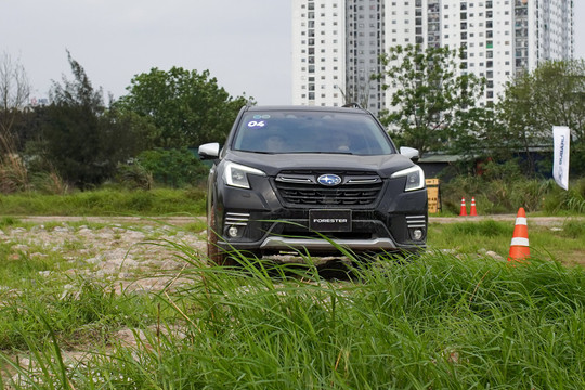 Xe Subaru nhập khẩu Nhật Bản có thể khiến giá tăng mạnh tại Việt Nam
