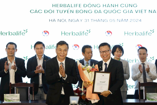 Công bố nhà tài trợ chính các đội tuyển bóng đá quốc gia Việt Nam