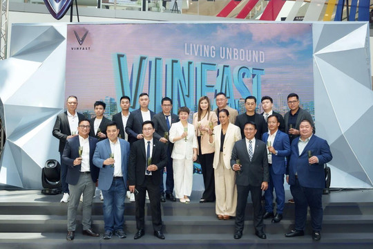 Vinfast ký hợp tác với 4 đại lý đầu tiên tại Philippines
