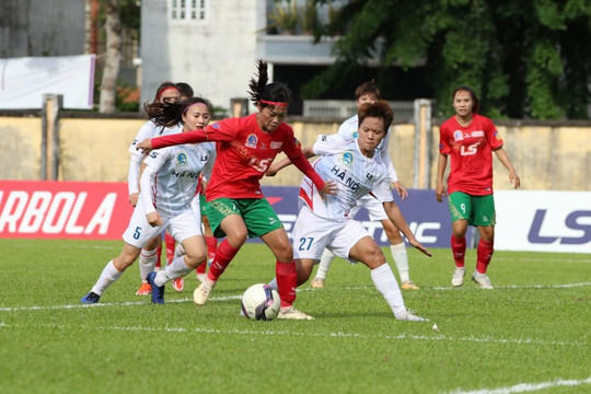 CLB TP Hồ Chí Minh I vô địch lượt đi Giải bóng đá nữ vô địch quốc gia