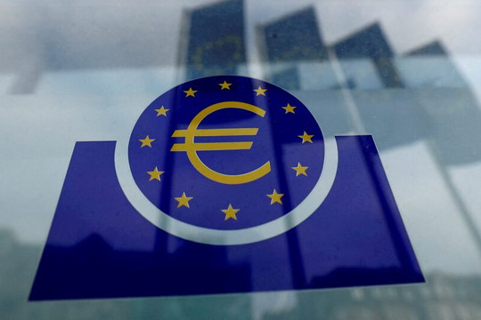 Lạm phát tại Eurozone vượt dự kiến