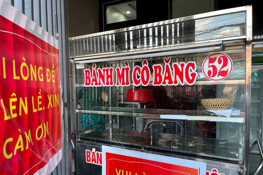 Vụ ngộ độc sau ăn bánh mì ở Đồng Nai: Một bệnh nhi đã tử vong